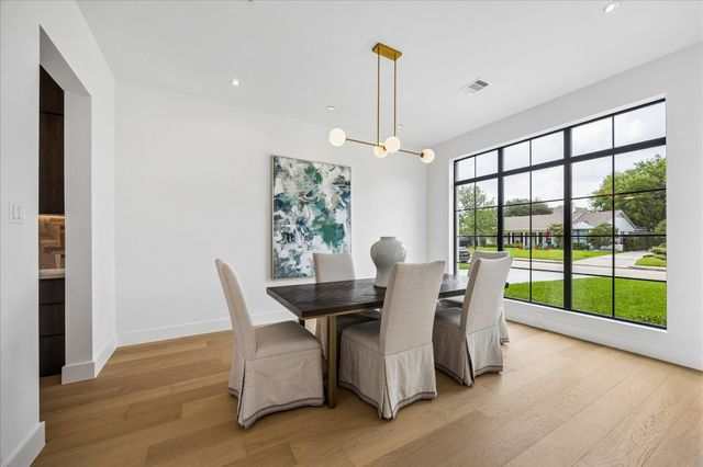 6213 Overbrook Lane, Houston, TX 77057