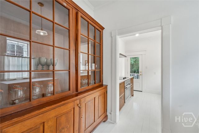 211 W 40th Street B, Savannah, GA 31401