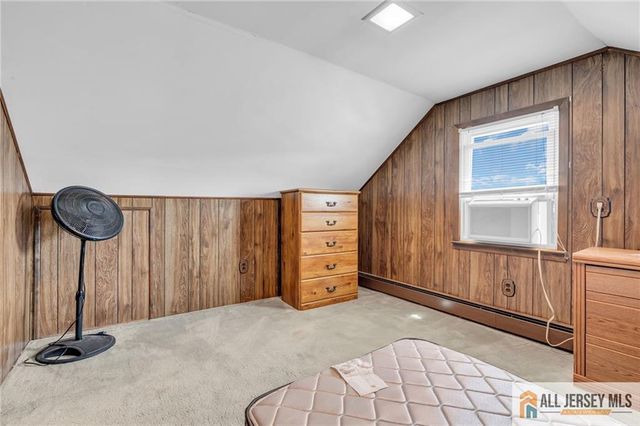 11 Richmond Road, Edison, NJ 08817