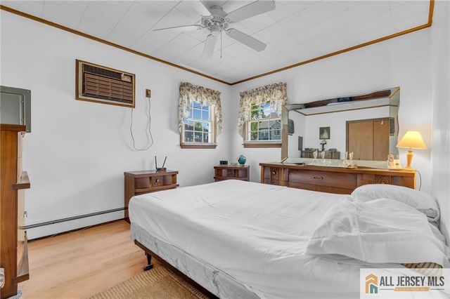 11 Richmond Road, Edison, NJ 08817