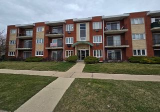 4754 W 101st Street 7B, Oak Lawn, IL 60453