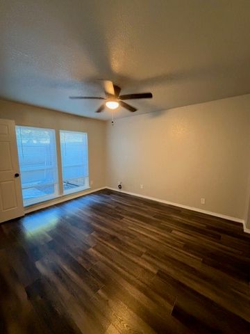 5600 Boca Raton Boulevard 156, Fort Worth, TX 76112