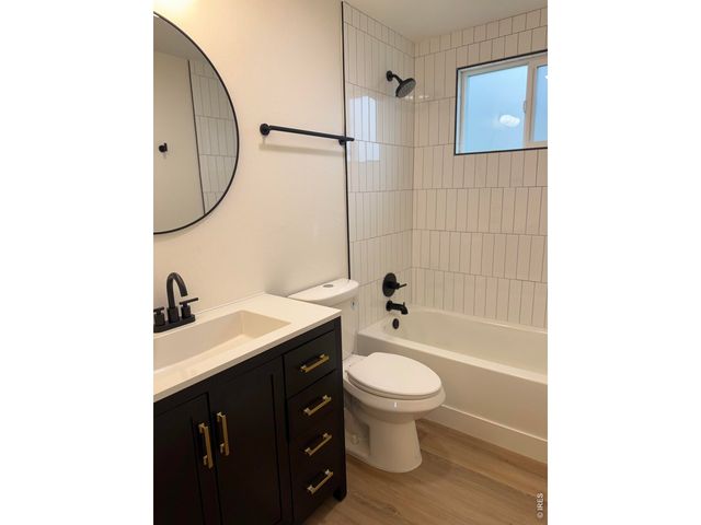 1325 Lamplighter Dr, Longmont, CO 80504
