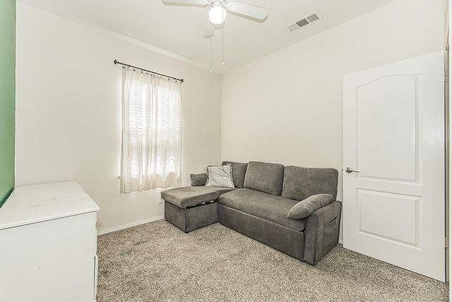 717 W Tivoli Lane, Clovis, CA 93611