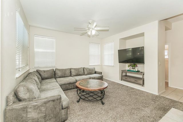 717 W Tivoli Lane, Clovis, CA 93611