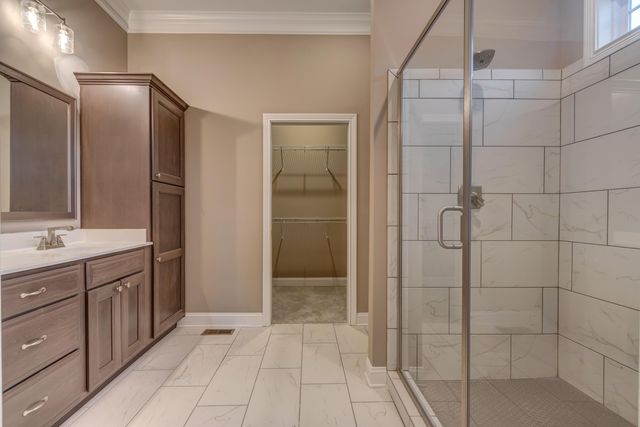 100 Hickory Grove Court, Georgetown, KY 40324