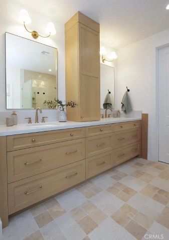 3619 Laurel Avenue, Manhattan Beach, CA 90266