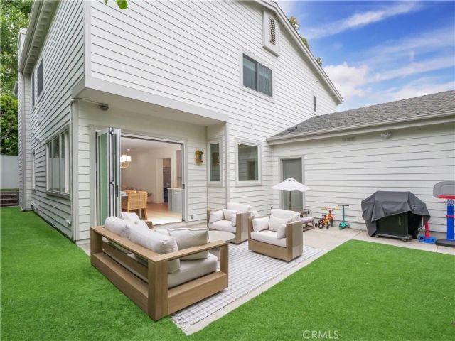 3619 Laurel Avenue, Manhattan Beach, CA 90266