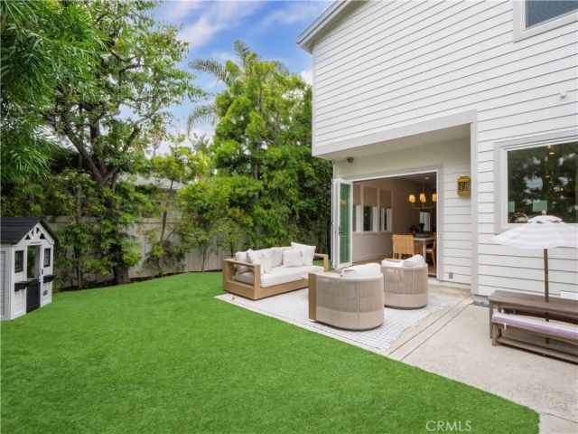 3619 Laurel Avenue, Manhattan Beach, CA 90266