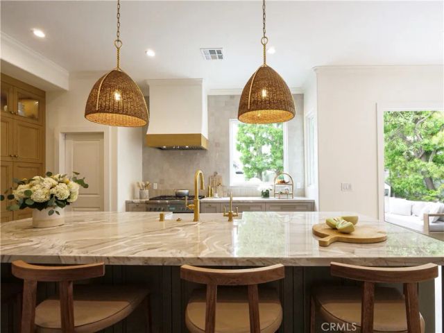 3619 Laurel Avenue, Manhattan Beach, CA 90266