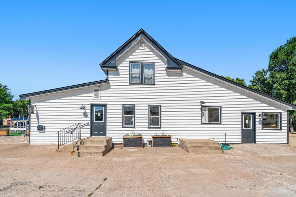 623 E Main Street, Anoka, MN 55303 — photo 4