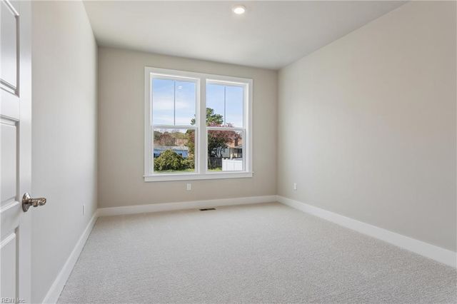 108 Robert Bruce RD, Poquoson, VA 23662