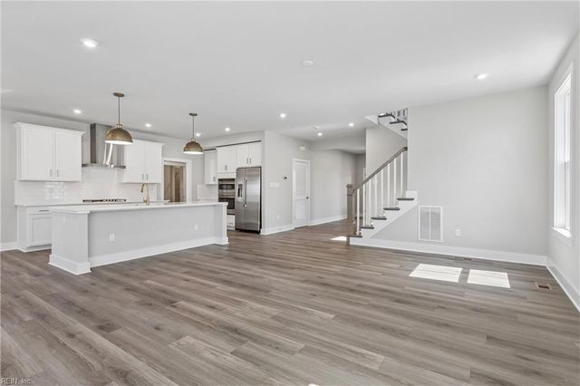 108 Robert Bruce RD, Poquoson, VA 23662