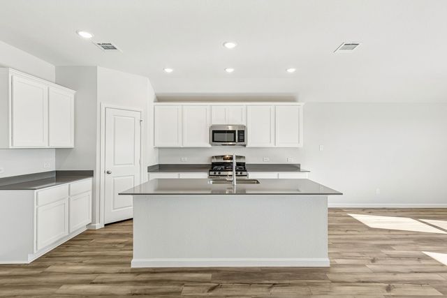 3711 Brewster, Royse City, TX 75189