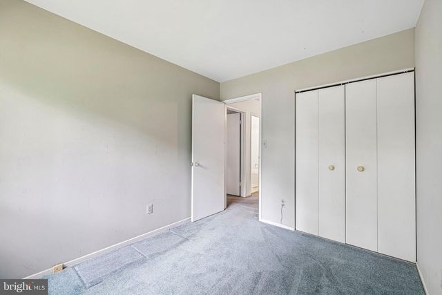 10040 WEDGE WAY, Gaithersburg, MD 20886