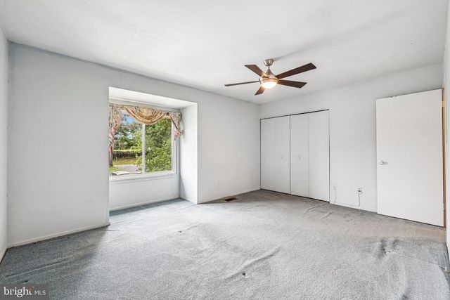 10040 WEDGE WAY, Gaithersburg, MD 20886