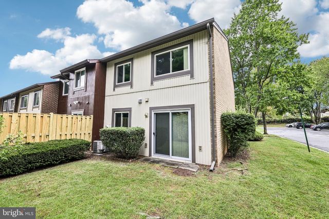 10040 WEDGE WAY, Gaithersburg, MD 20886
