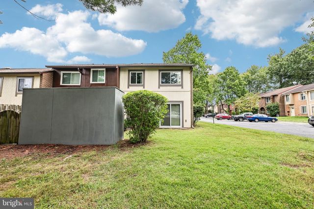 10040 WEDGE WAY, Gaithersburg, MD 20886