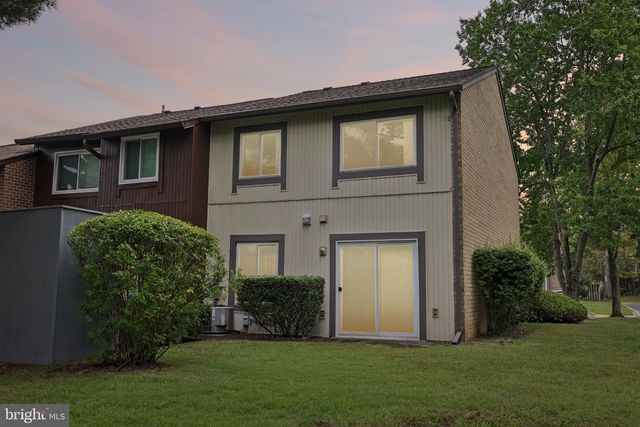 10040 WEDGE WAY, Gaithersburg, MD 20886