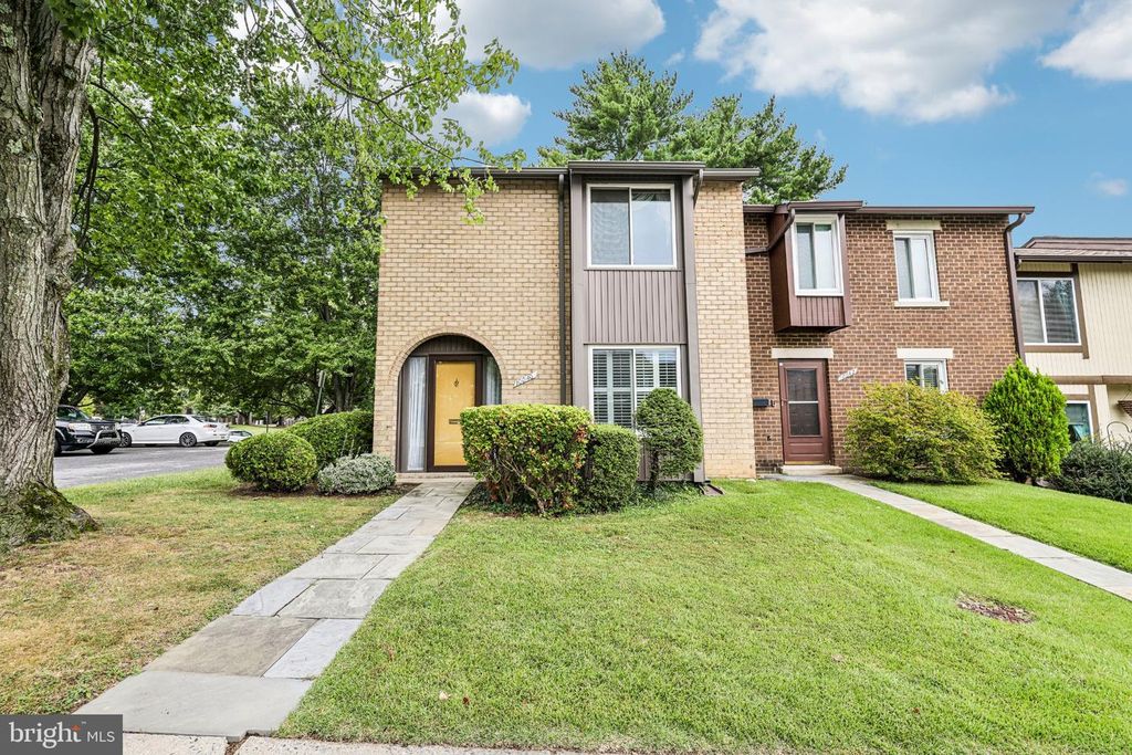 10040 WEDGE WAY, Gaithersburg, MD 20886