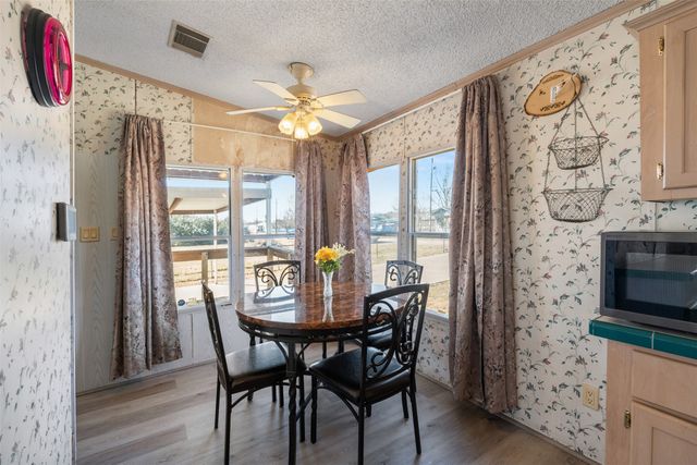 206 Trailwind Street, Gun Barrel City, TX 75156