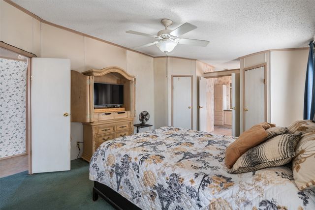 206 Trailwind Street, Gun Barrel City, TX 75156