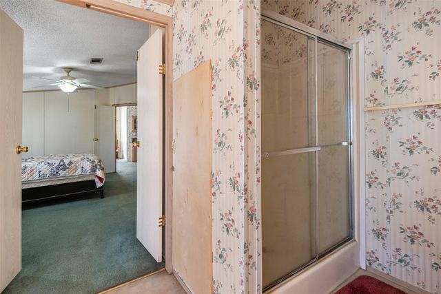 206 Trailwind Street, Gun Barrel City, TX 75156