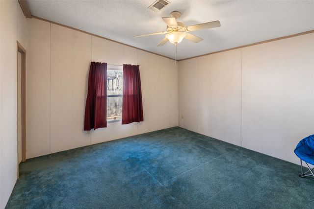 206 Trailwind Street, Gun Barrel City, TX 75156