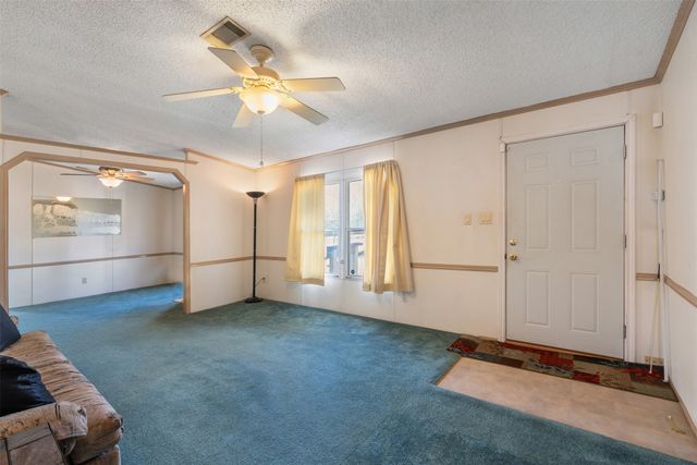 206 Trailwind Street, Gun Barrel City, TX 75156