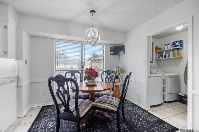 14446 Ridgewood Ave, Prairieville, LA 70769