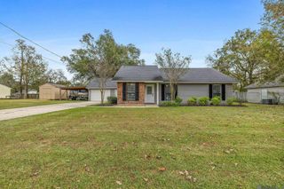 14446 Ridgewood Ave, Prairieville, LA 70769