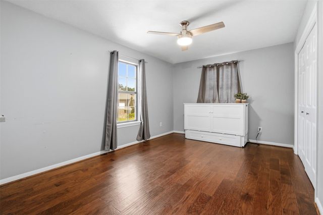 4908 Summer Lane, Baytown, TX 77521