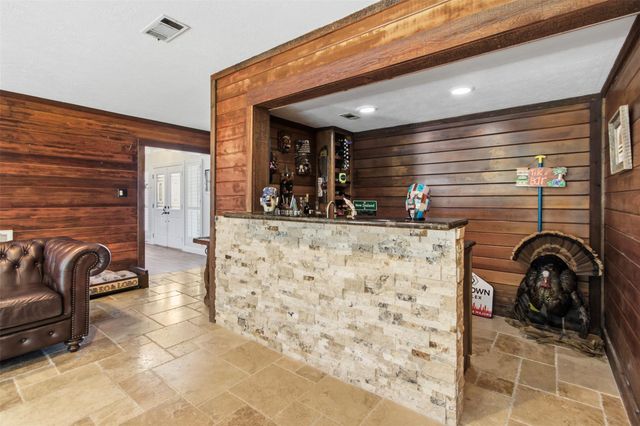 4908 Summer Lane, Baytown, TX 77521