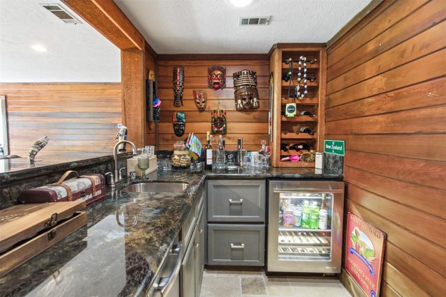 4908 Summer Lane, Baytown, TX 77521