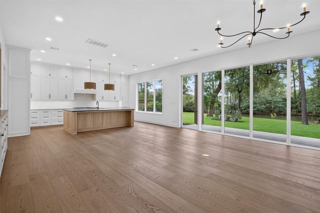 45 Huntsmans Horn Circle, The Woodlands, TX 77380