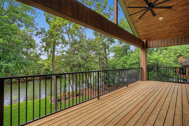 45 Huntsmans Horn Circle, The Woodlands, TX 77380