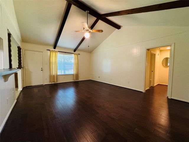 7622 Woodsman Trail, Houston, TX 77040