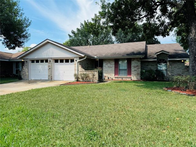 7622 Woodsman Trail, Houston, TX 77040