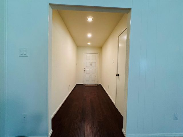 7622 Woodsman Trail, Houston, TX 77040