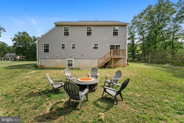 8 WHITETAIL DR, Elmer, NJ 08318