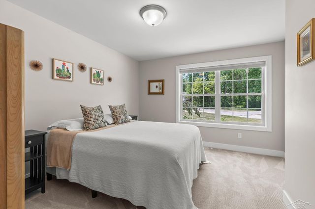 2616 Deerwood Circle, Midland, MI 48642