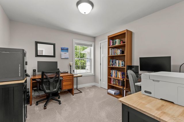 2616 Deerwood Circle, Midland, MI 48642