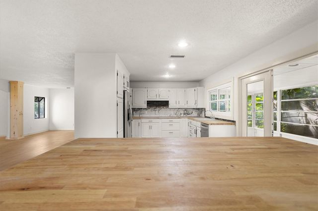 8725 ERIE LANE, Parrish, FL 34219