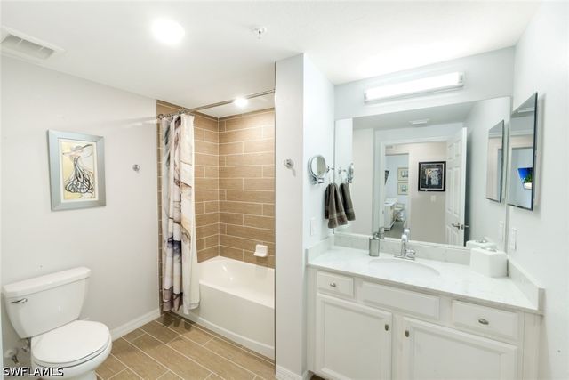 17401 Cherrywood CT 7404, Bonita Springs, FL 34135