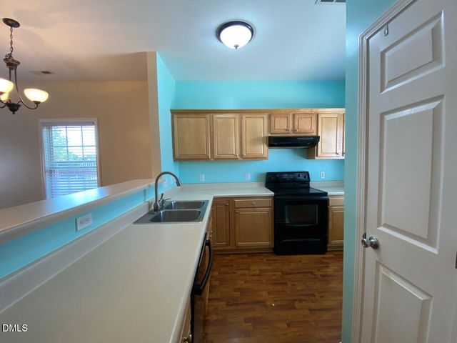 2513 Bay Harbor Drive, Raleigh, NC 27604