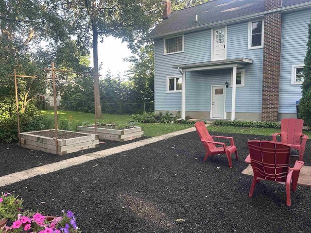 905 4th Street, Brodhead, WI 53520