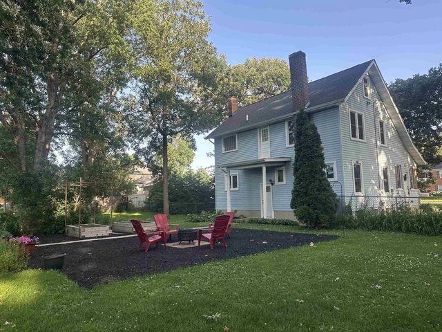 905 4th Street, Brodhead, WI 53520