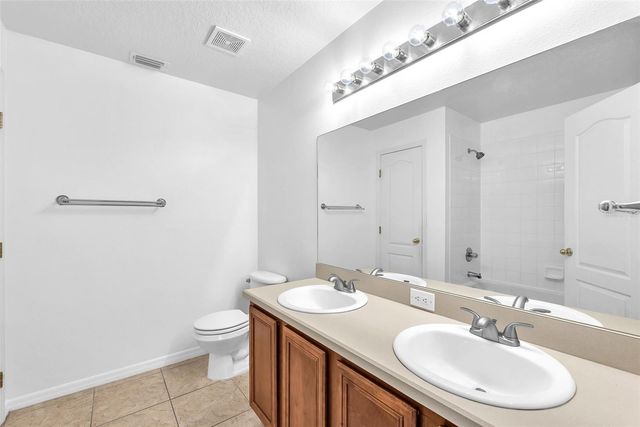 6760 WATERTON DRIVE, Riverview, FL 33578