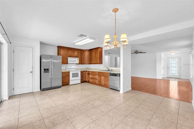 6760 WATERTON DRIVE, Riverview, FL 33578