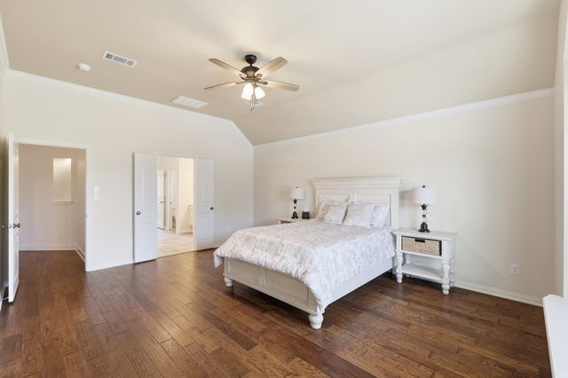 8470 Steeplechase Circle, Argyle, TX 76226